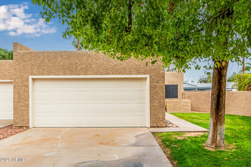 8464 Malcomb Dr, Scottsdale, AZ 85250