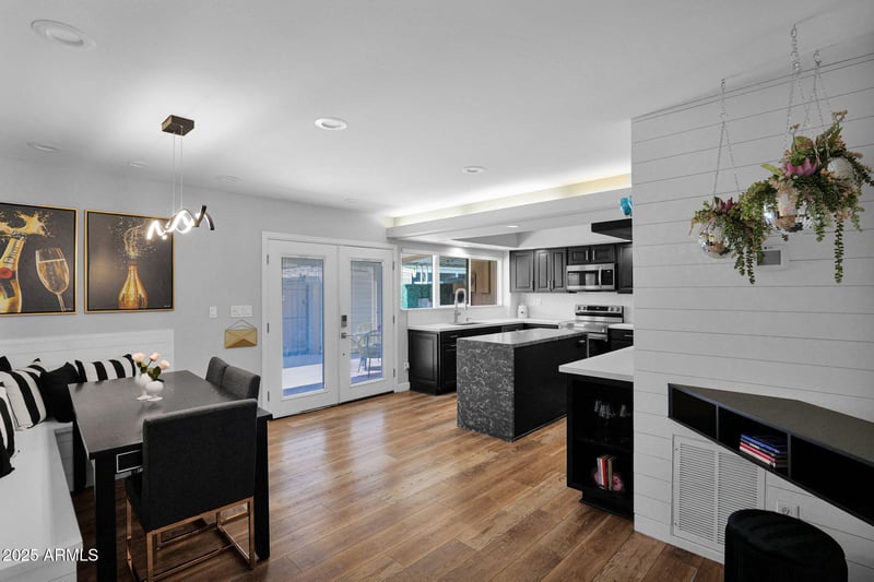 8466 Chaparral Rd, Scottsdale, AZ 85250