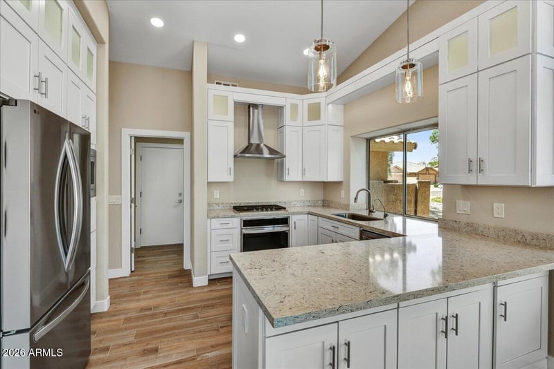 8468 W Mcrae Way, Peoria, AZ 85382