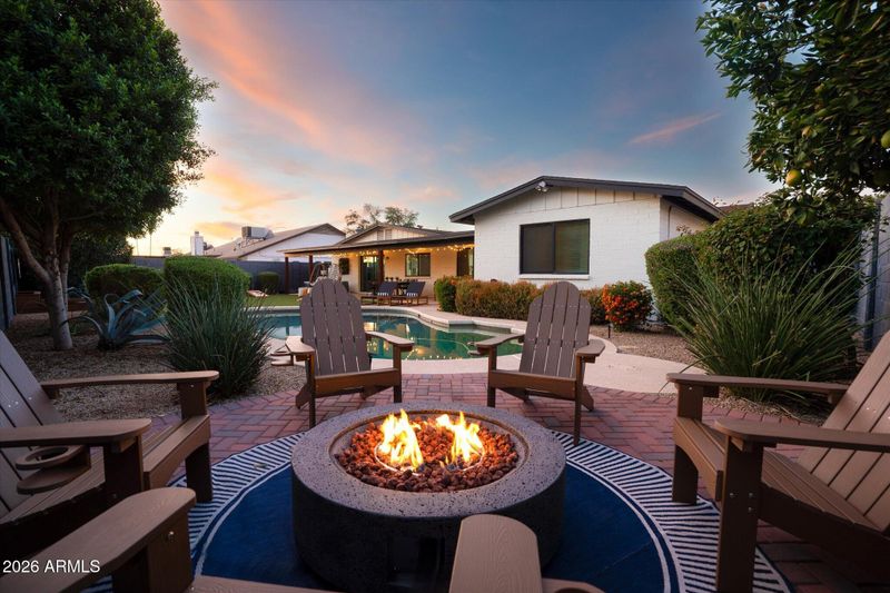 847 W Naranja Ave, Mesa, AZ 85210