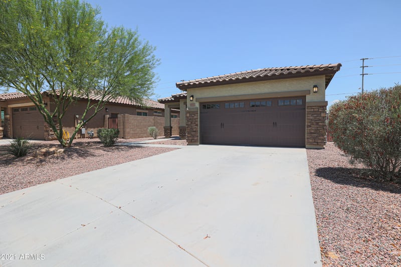 8475 N 171st Dr, Waddell, AZ 85355