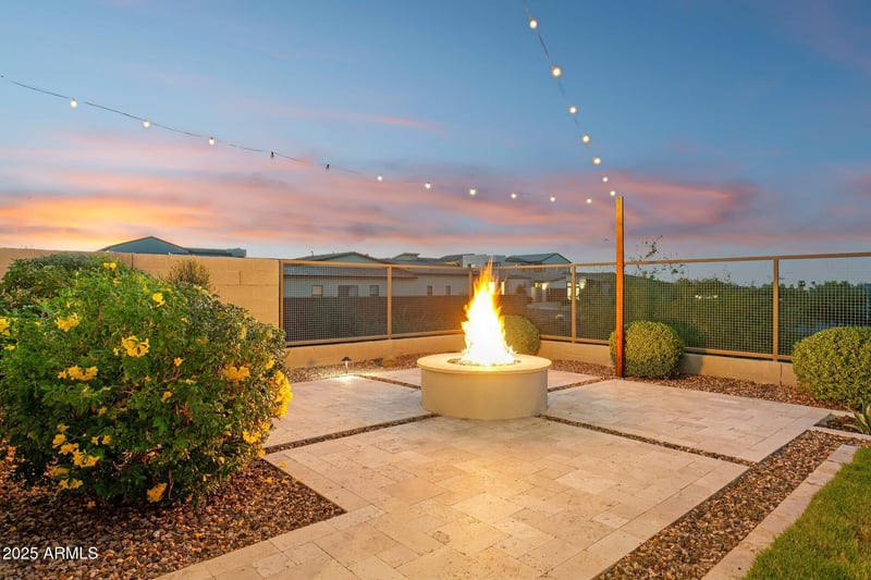 848 Monte Way, Phoenix, AZ 85042