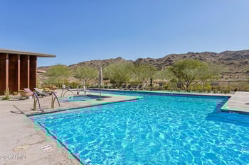 848 Monte Way, Phoenix, AZ 85042