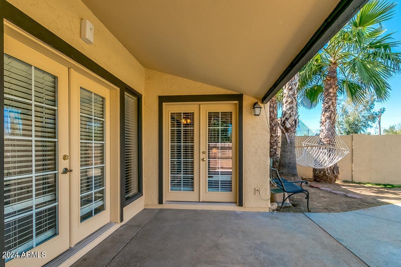 848 Roberts Rd, Phoenix, AZ 85022