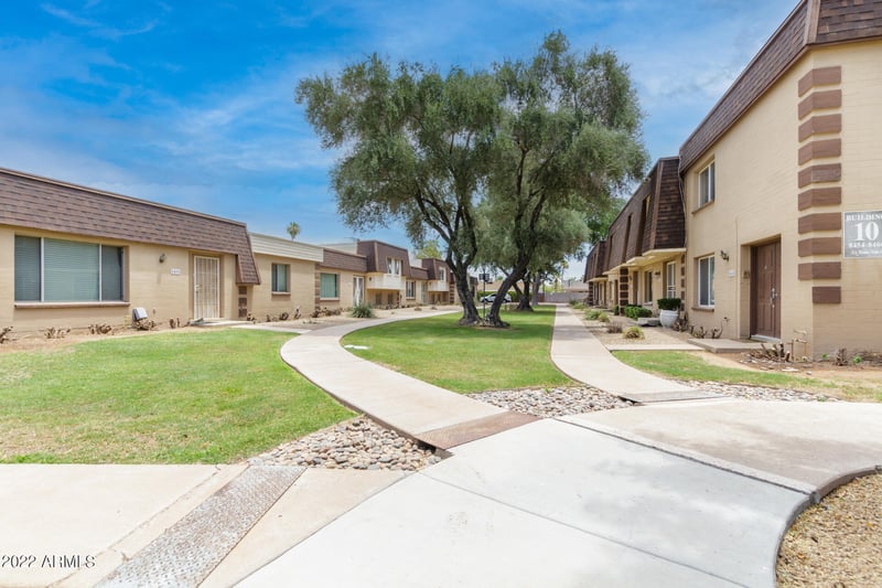 8482 Chaparral Rd, Scottsdale, AZ 85250