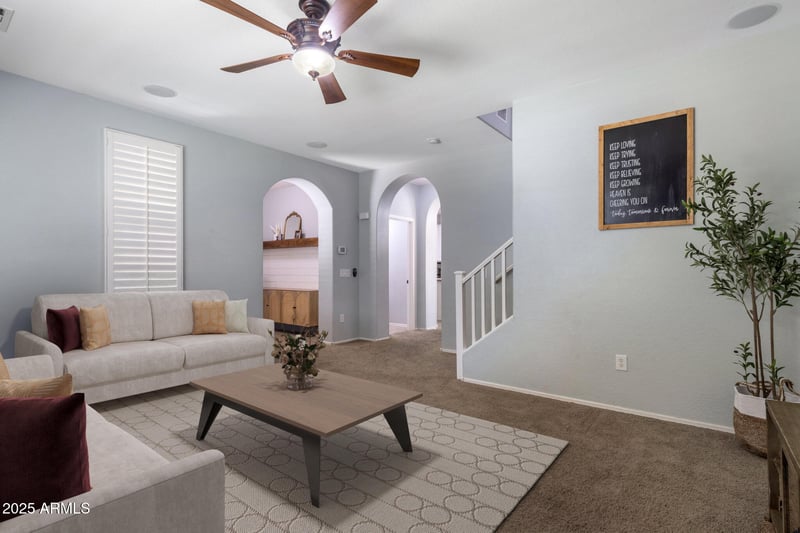 849 Henry Ln, Gilbert, AZ 85296