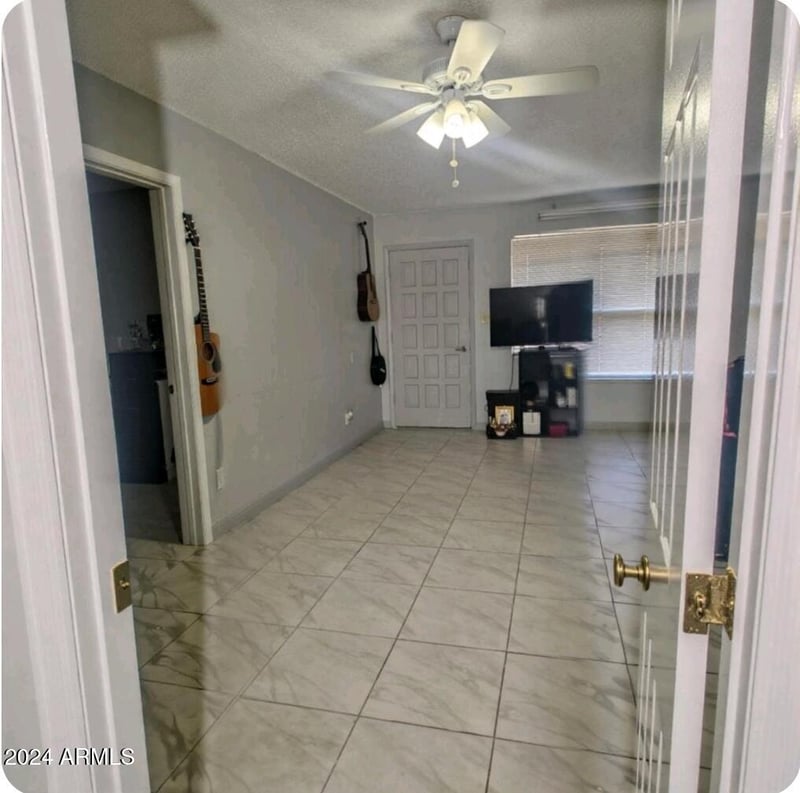 849 Revere St #B, Mesa, AZ 85201