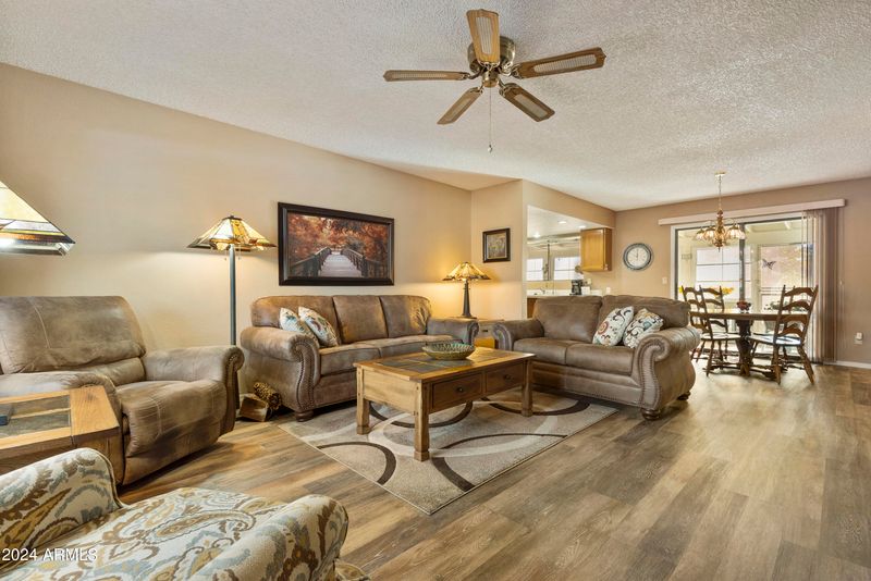 849 S 77th Pl, Mesa, AZ 85208