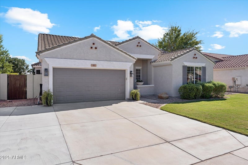 85 Betsy Ln, Gilbert, AZ 85296