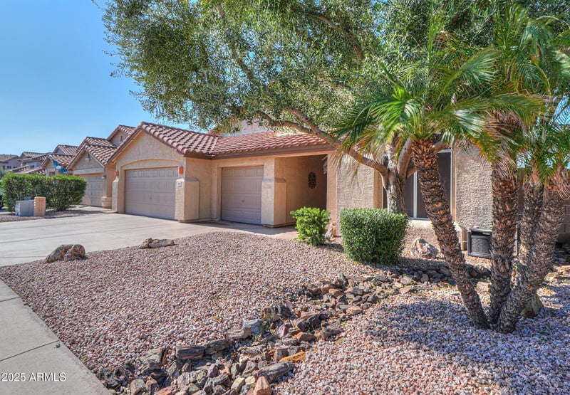 850 April Dr, Chandler, AZ 85226