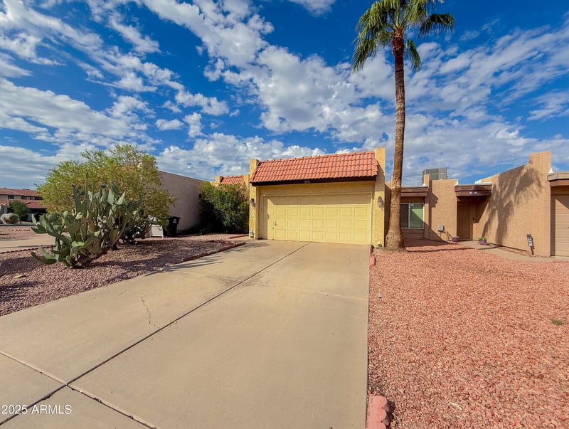 850 Duke Dr, Tempe, AZ 85283