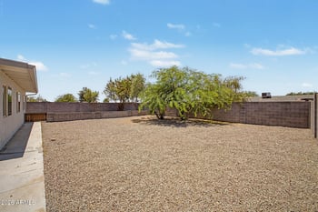 850 95th Pl, Mesa, AZ 85207