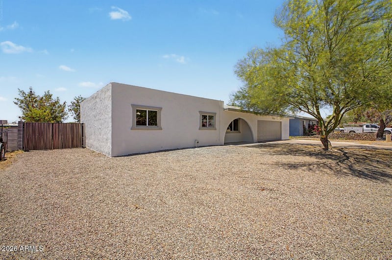 850 95th Pl, Mesa, AZ 85207