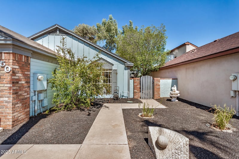 850 Rockwell Dr, Chandler, AZ 85225