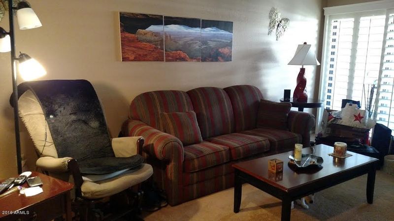 850 S River Dr #1018, Tempe, AZ 85281