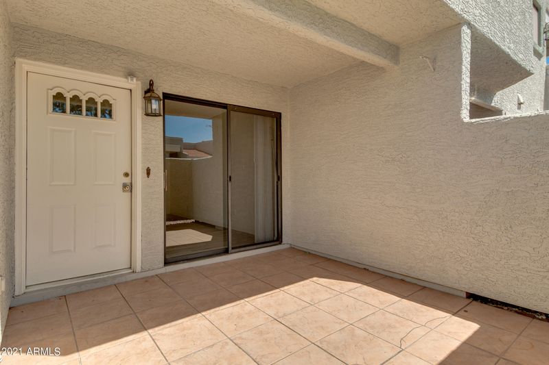 850 S River Dr #1020, Tempe, AZ 85281