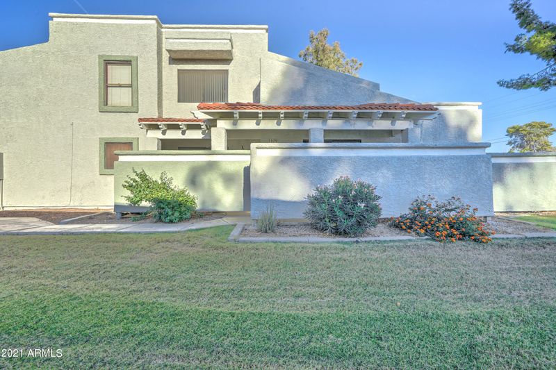 850 S River Dr #1109, Tempe, AZ 85281