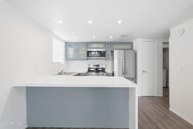 850 S River Dr #1111, Tempe, AZ 85281