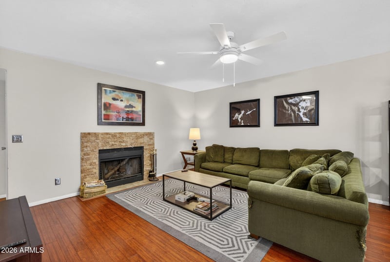 850 S River Dr #2020, Tempe, AZ 85281