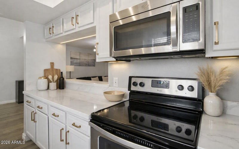 850 S River Dr #2041, Tempe, AZ 85281