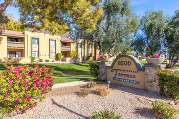 8500 Indian School Rd #238, Scottsdale, AZ 85251