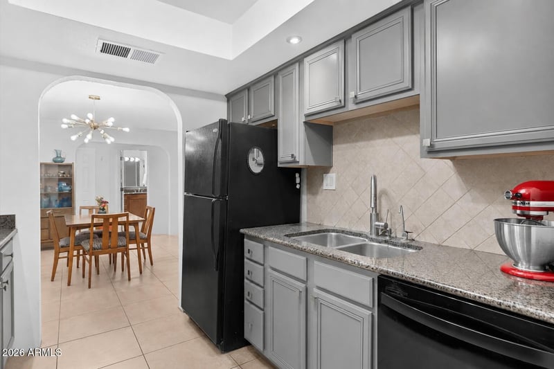8500 Indian School Rd #243, Scottsdale, AZ 85251