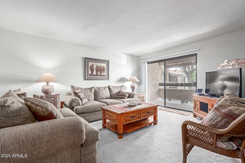 8500 Indian School Rd #220, Scottsdale, AZ 85251