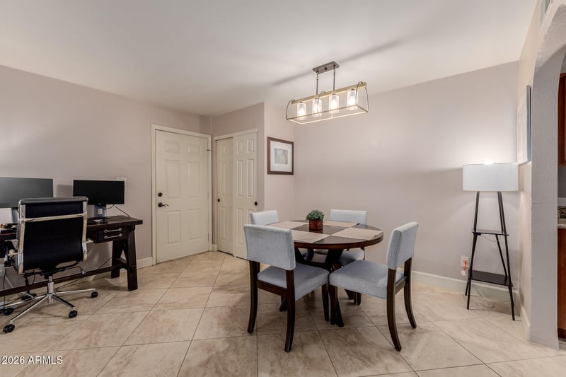 8500 Indian School Rd #238, Scottsdale, AZ 85251