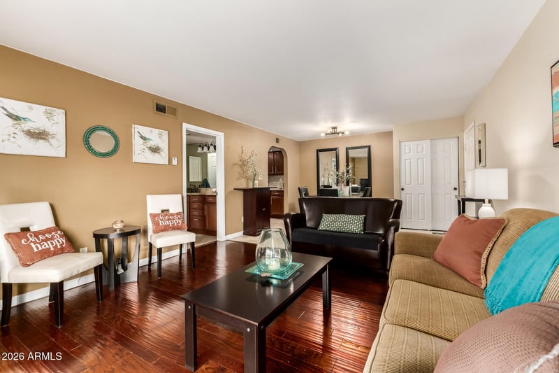 8500 Indian School Rd #239, Scottsdale, AZ 85251