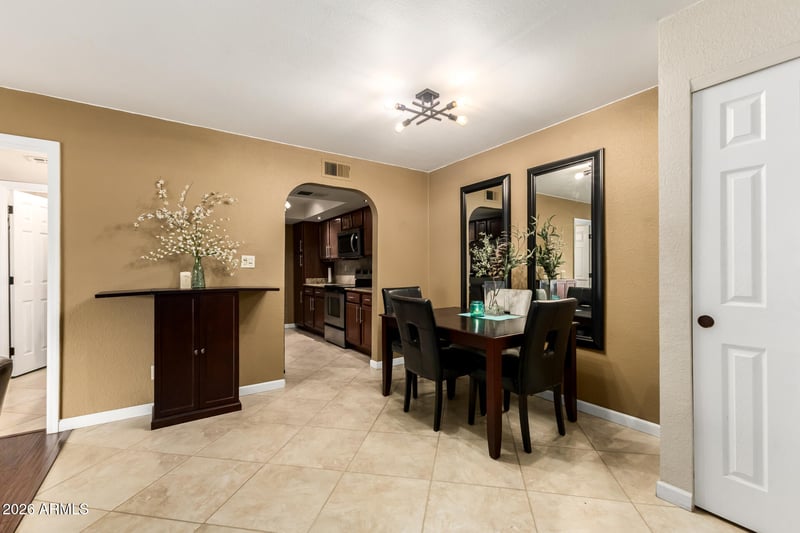 8500 Indian School Rd #239, Scottsdale, AZ 85251