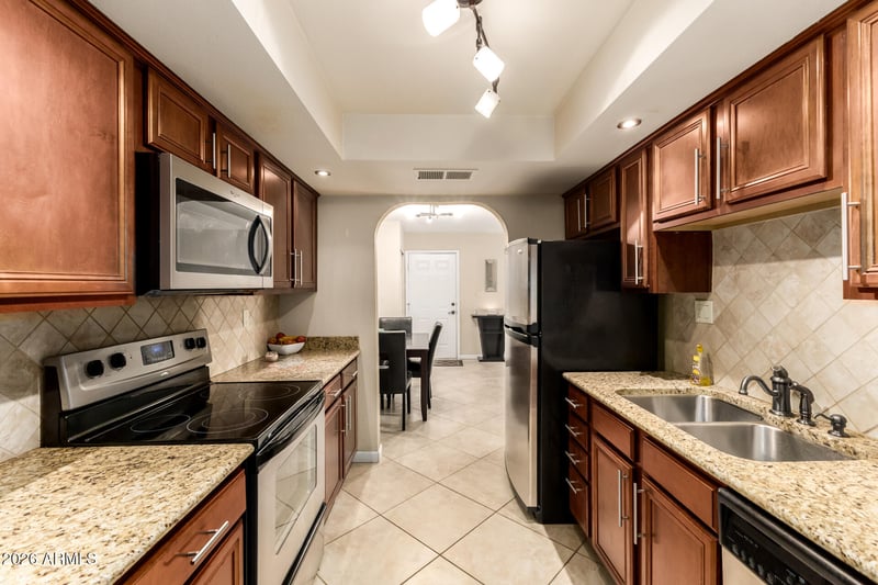 8500 Indian School Rd #239, Scottsdale, AZ 85251