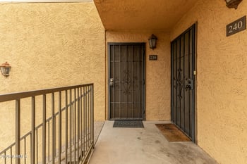 8500 Indian School Rd #239, Scottsdale, AZ 85251