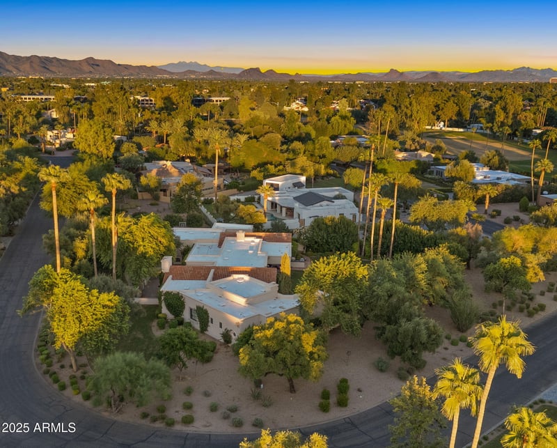 8501 Golf Dr, Paradise Valley, AZ 85253