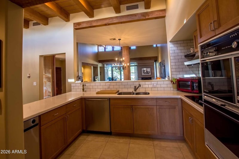 8502 Cave Creek Rd #10, Carefree, AZ 85377