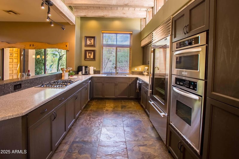 8502 Cave Creek Rd #61, Carefree, AZ 85377