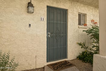 8502 Central Ave #11, Phoenix, AZ 85020