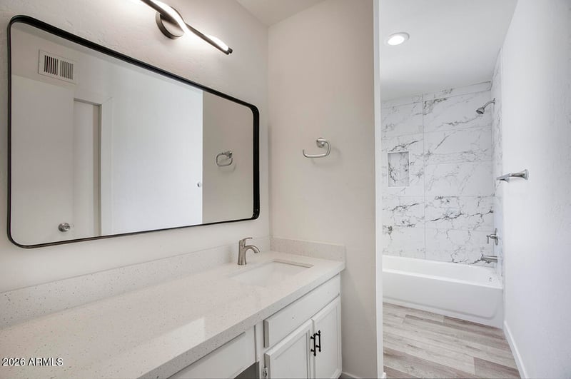 8502 N Central Ave #8, Phoenix, AZ 85020