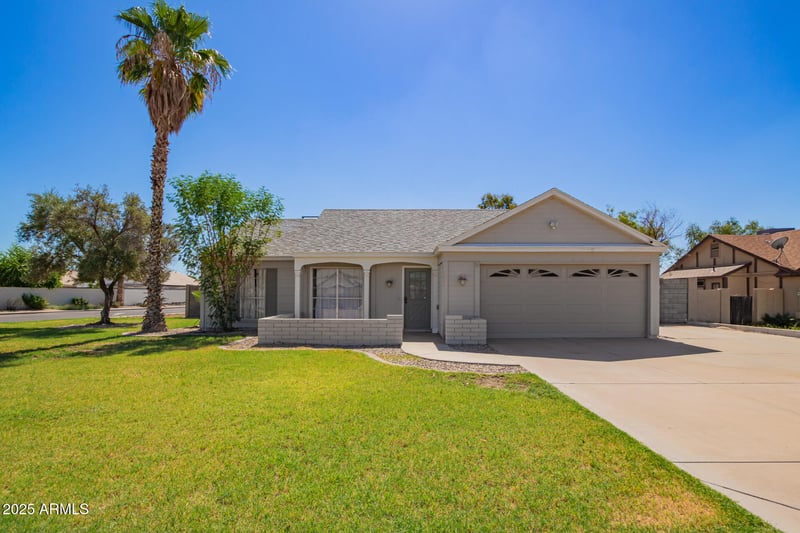 8503 Bloomfield Rd, Peoria, AZ 85381