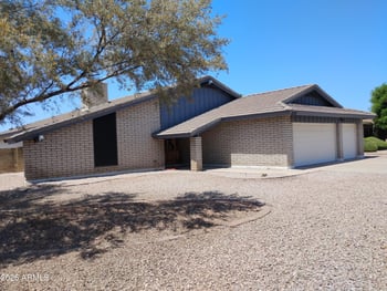 8504 50th Dr, Glendale, AZ 85302