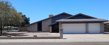 8504 50th Dr, Glendale, AZ 85302