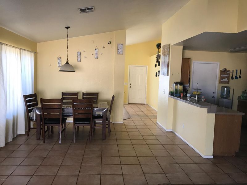 8504 W College Dr, Phoenix, AZ 85037