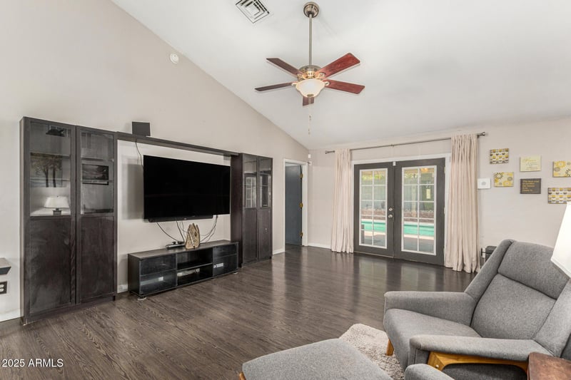 8508 Bloomfield Rd, Peoria, AZ 85381
