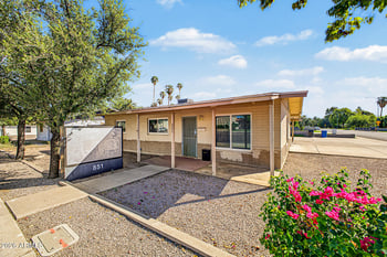 851 N Country Club Dr, Mesa, AZ 85201