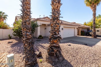 851 Saragosa St, Chandler, AZ 85225