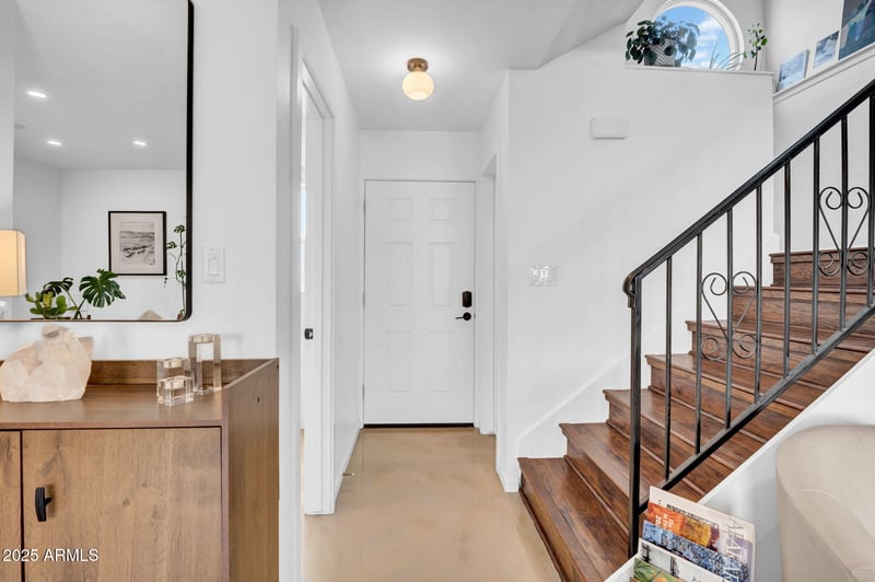 8510 Central Ave #16, Phoenix, AZ 85020