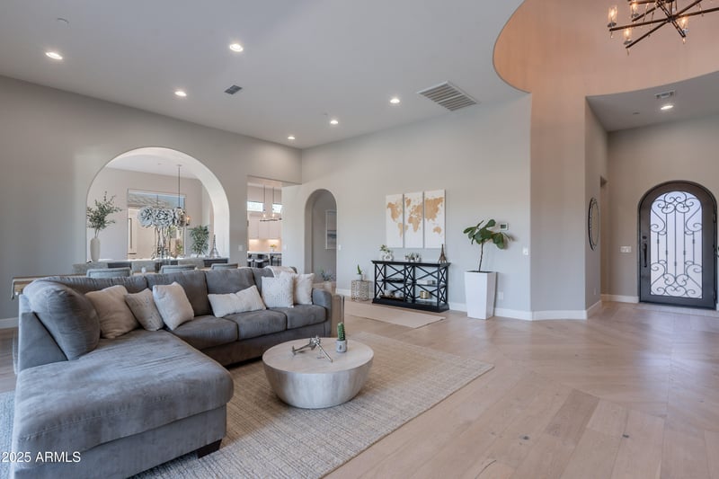 8512 Eagle Claw Dr, Scottsdale, AZ 85266