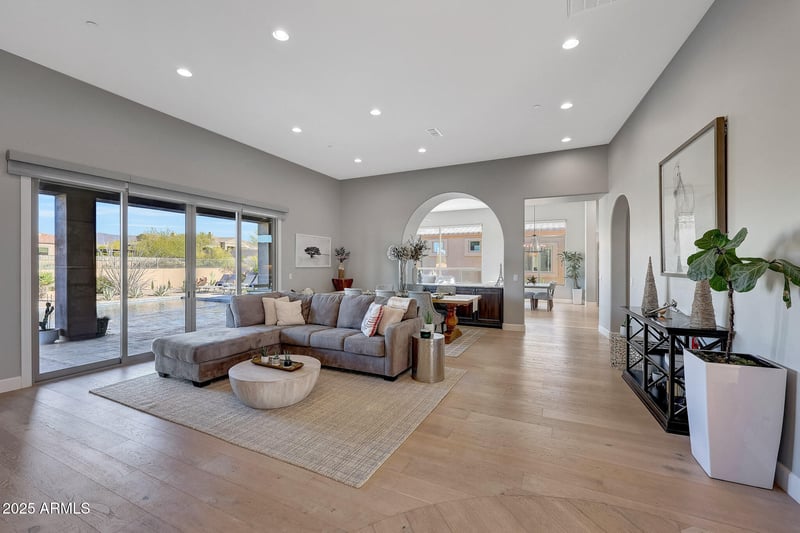 8512 Eagle Claw Dr, Scottsdale, AZ 85266