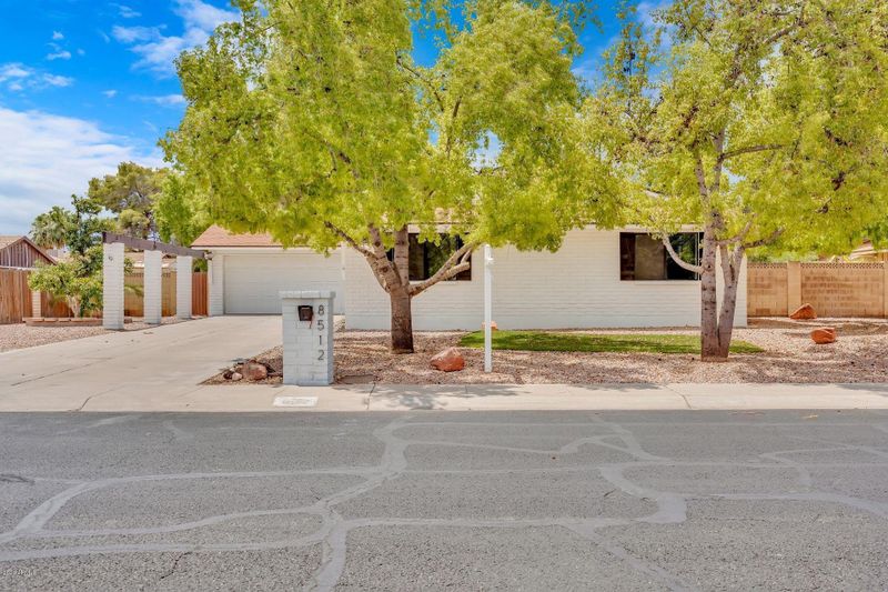 8512 N 16th Ave, Phoenix, AZ 85021