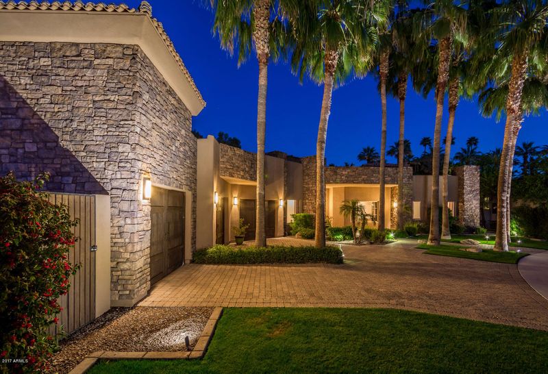 8513 N 13th Ave, Phoenix, AZ 85021