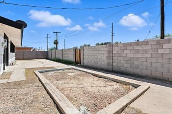 8514 38th Dr, Phoenix, AZ 85051
